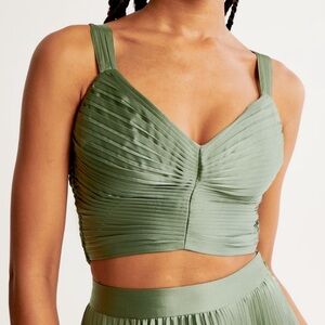 Abercrombie Green Ruched Plunge Set Top - NWT - medium